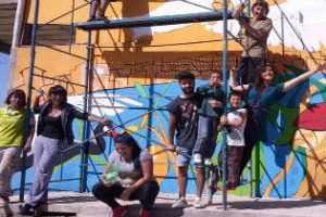 Ciudad: Mega colorido de murales hechos por los vecinos
