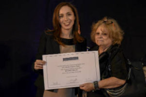 Vidal distinguió a profesionales, atletas y personalidad destacadas