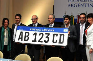 Enero: Los autos nuevos estrenan la patente del Mercosur