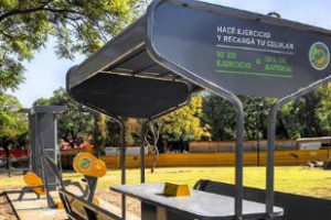 Ciudad:Propone “Transpirar un poco para cargar el celu”