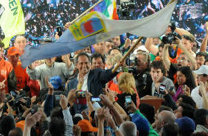 Scioli apuntó sin pelos en la lengua contra Macri