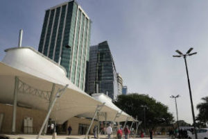 Puerto Madero terminal de combis,Macri recorrió las obras