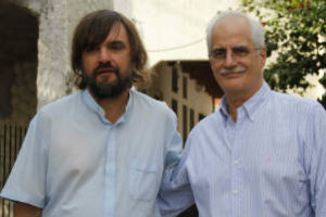 Taiana en San Martín junto al Padre PePe