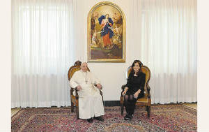 Cristina pensó en renunciar y el Papa la frenó?