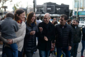 Larreta recorrió Parque Avellaneda y Los Piletones