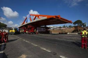 La General Paz suma un nuevo puente metálico