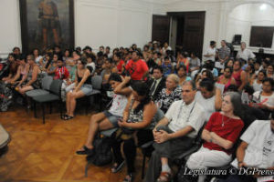 Encuentro:Derecho a la Vivienda y política urbana