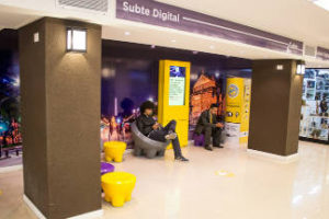 subte D: Ciudad instaló WiFi en estaciones y coches