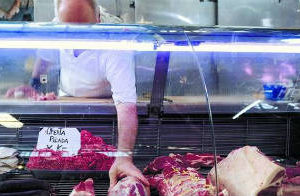 Subas: La industria de la carne culpó a las inundaciones