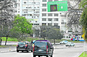 Avenida Alem: Con carril “reversible” en caso de piquetes