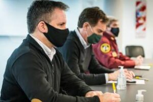 Ciudad comisarías cercanas:Nueva reunión online