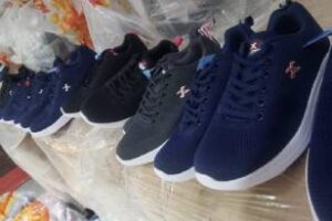 Barracas:Secuestran dos mil pares de zapatillas de contrabando  