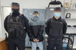 Barrio Zavaleta: Cayó dealer con más de tres kilos de marihuana