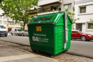 Ciudad:Nuevos contenedores verdes para recolección de residuos