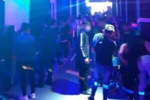 Flores:Desbarataron bar que funcionaba como boliche