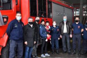 Reconocimiento a Bomberos que salvaron la vida de un niño de 2 años