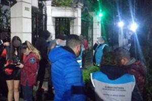 Desbaratan tres fiestas clandestinas, en Flores, Palermo y Belgrano