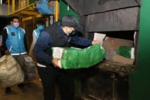 Ciudad:Destruyen más de 50.000 barbijos truchos
