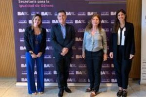 Puestos directivos:Encuentro para promover la paridad de género