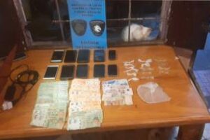 En la ciudad:Desbarataron la banda narco de «La Carola»