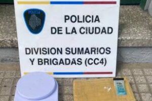 Barrios de Barracas:Dos detenidos con más de un kilo de cocaína