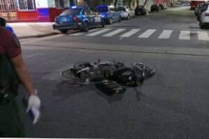 Parque Chacabuco: Dos delincuentes detenidos tras asalto