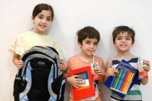AMIA: Más de 300 chicos recibieron su kit escolar para la vuelta a clases 2022 