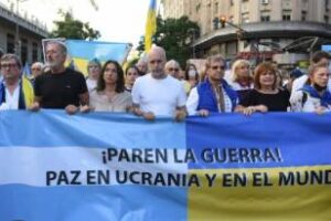 Rodríguez Larreta participó de la marcha “Estamos con Ucrania”
