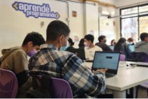 En la ciudad:Comenzaron las clases de Aprendé Programando 2022