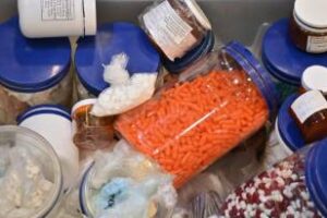 Palermo: Desbarataron laboratorio de que producía cosméticos ilegales