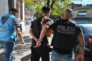 La Boca:Cayó líder de una banda delictiva que realizaba entraderas