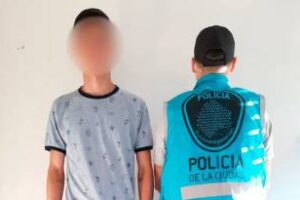 Barrio de Caballito:Cayó un estafador de WhatsApp