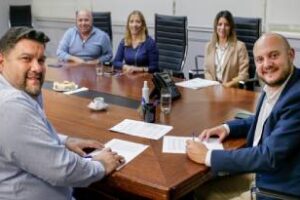 El Gobierno porteño y Personal de Panaderías firman un Convenio laboral