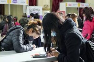 Parque Avellaneda:Realiza la tercera edición de la Expo Empleo Barrial