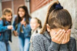 Ciudad:Adhieren a la lucha contra el bullying y designan consejeros