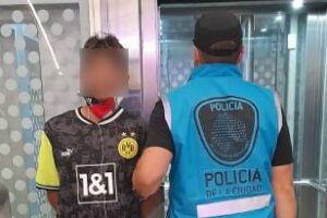 Detienen al abusador de una menor de 13 años que contactó por red social