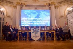 Ciudad: Homenajeó a enfermeras que participaron en Malvinas  