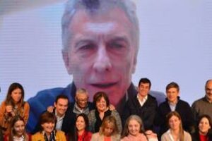 Mauricio Macri, calificó al gobierno nacional de “Inepto”