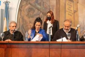 PAMI y CGT: Firman convenio para centros de jubilados viajar y disfrutar