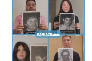 Referentes e influencers, recuerdan a las víctimas de la AMIA