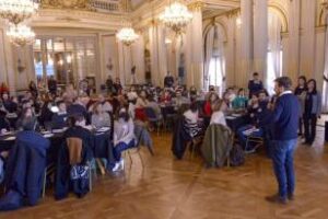 Legislatura:Celebró un nuevo Ideatón un encuentro con vecinos y actores