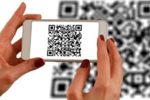 Ya podes pagar trámites con código QR en las sedes comunales