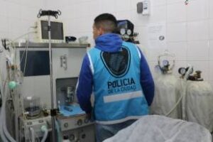 Recoleta:Incautaron maquinaria no autorizada y medicamentos vencidos