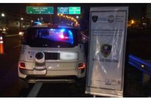 Ciudad Villa Riachuelo:Detuvieron a un hombre que conducía un auto robado