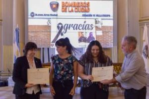 La ciudad:Homenajearon a los bomberos fallecidos en Villa Crespo