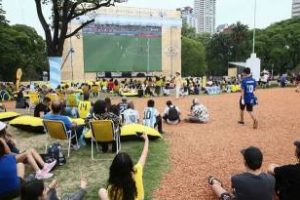 La Ciudad disfrutó en pantalla gigante el comienzo del Mundial