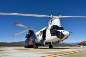 El Boeing “Chinook” volvió a la región patagónica para combatir incendios