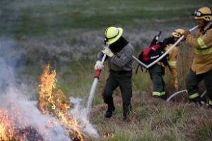 Ambiente mantiene los recursos para el combate de los incendios