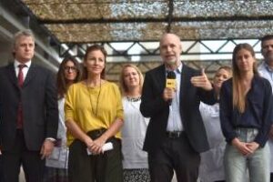 Larreta y Acuña:Presentaron la quita del plus escolar en los planes sociales