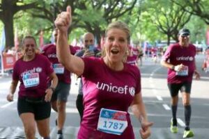 Ciudad Maratón de UNICEF: Cynthia Hotton corrió a favor de la educación